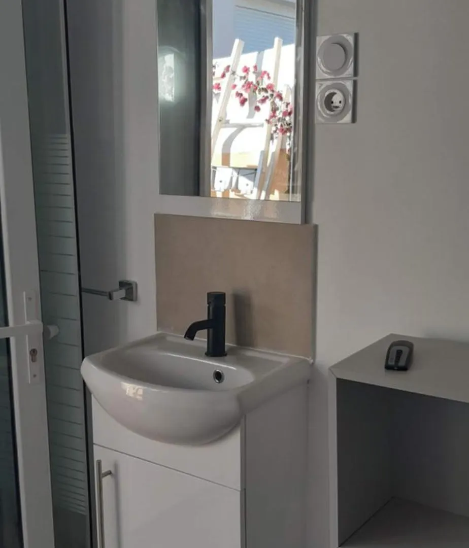 Cabanon Vue Mer Et Calanques Les Goudes Marseille