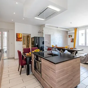 T3 Moderne Et Cosy Au Bord De Marseilles