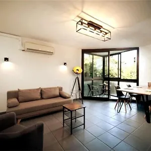 Equipe Climatise 8 Couchages Appartement
